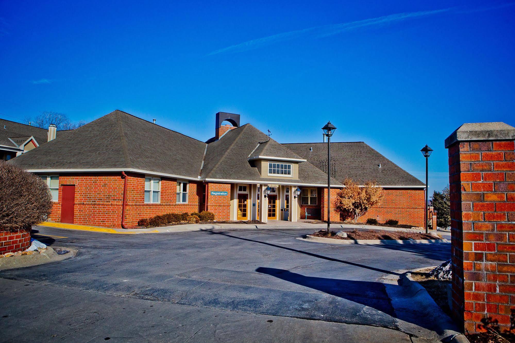 Suburban Extended Stay Hotel Omaha Esterno foto