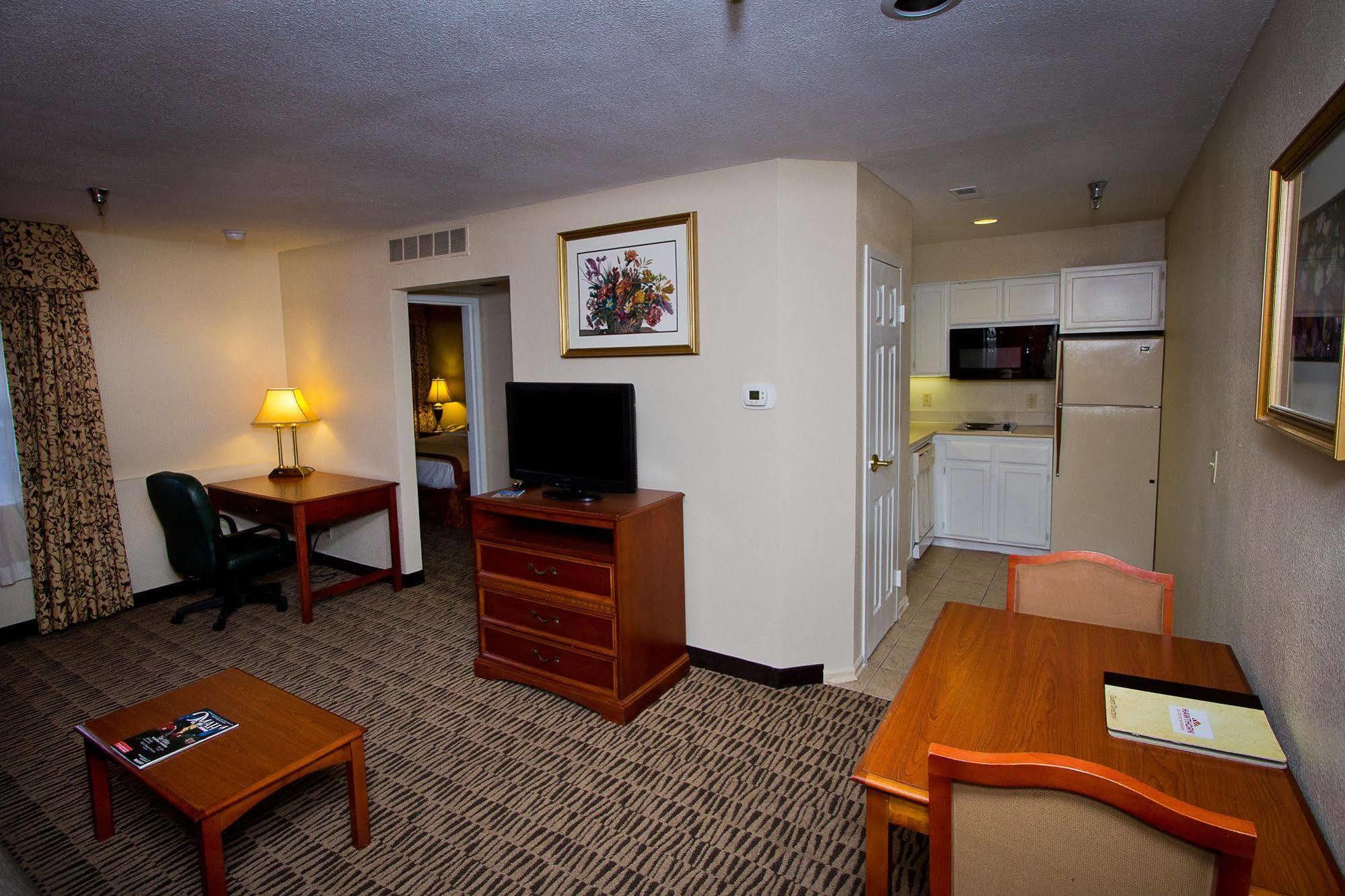 Suburban Extended Stay Hotel Omaha Esterno foto